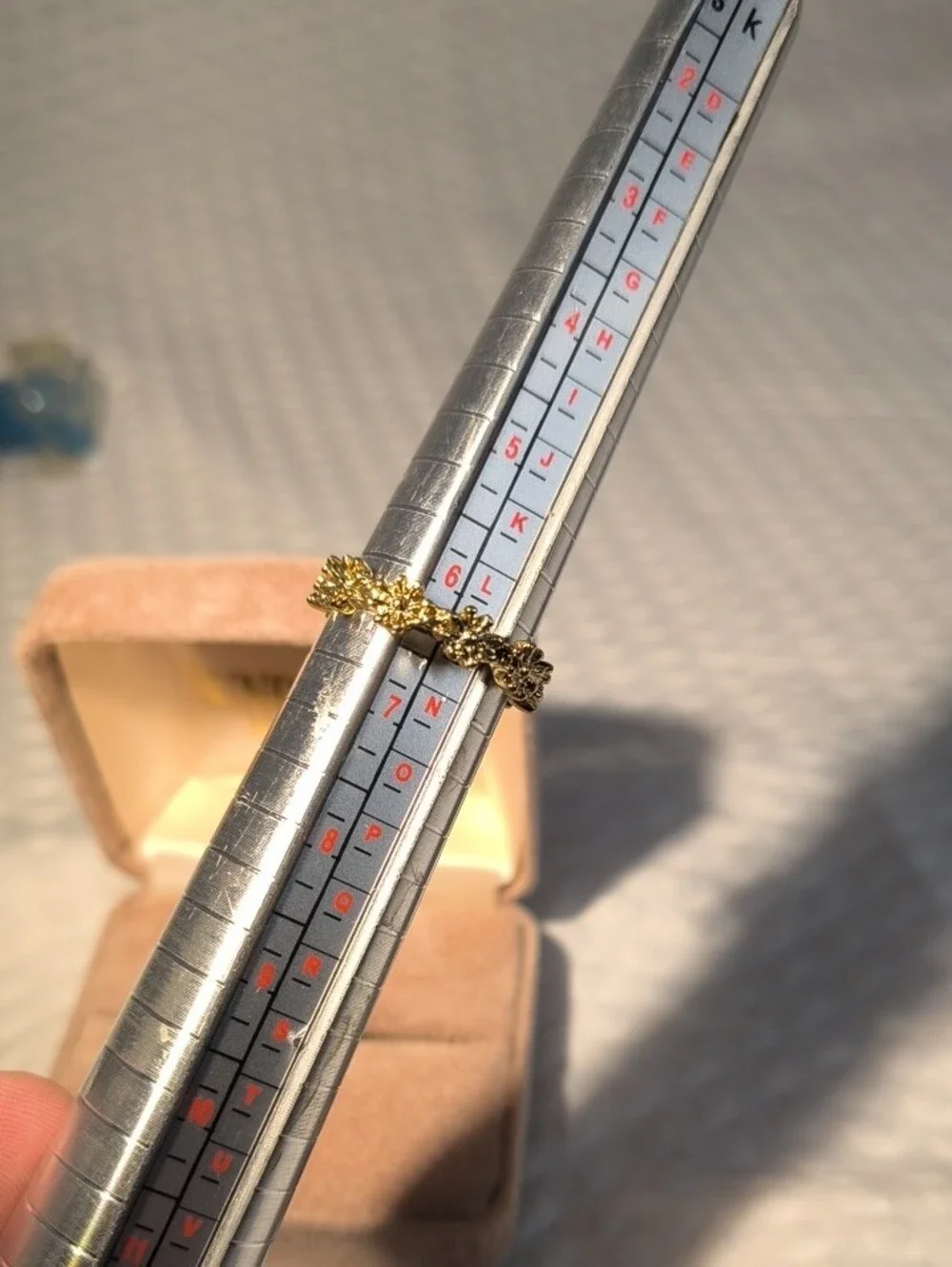 N/A gold floral